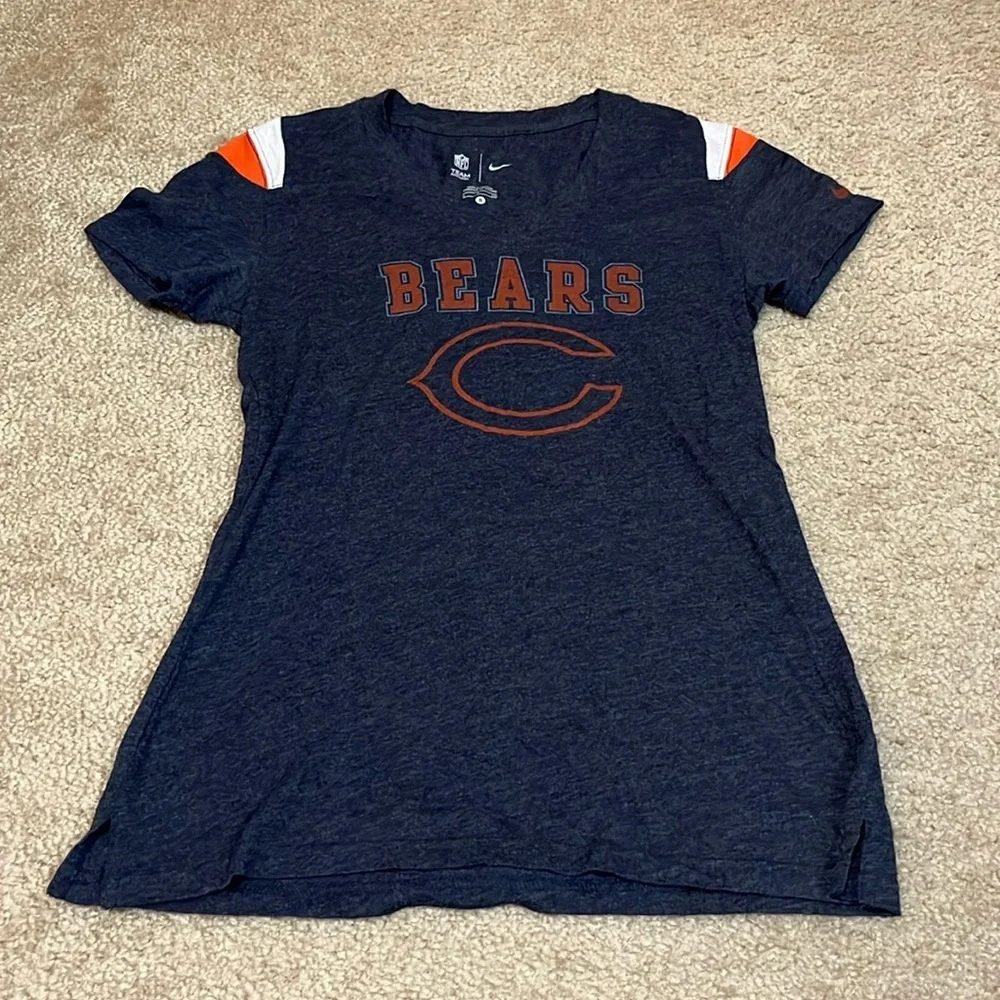 Nike Chicago Bears V-Neck Tee